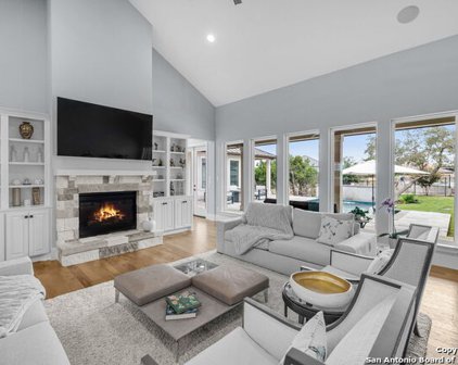 3838 Luz Del Faro, San Antonio