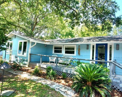 110 S Hollywood Dr. S, Surfside Beach