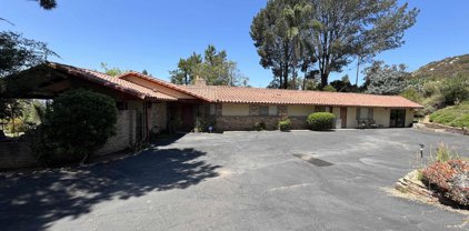 2200 Rockhoff Rd, Escondido