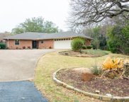 3203 Lakeview  Drive, Grapevine image