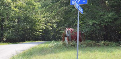 Little Creek Road, Troy