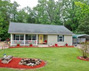 7505 Beach  Lane, Ste Genevieve image