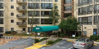 1800 Clairmont Lake Unit 220, Decatur