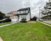 42 Emerson, Gibson image