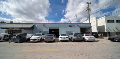 1099 E 23rd St, Hialeah