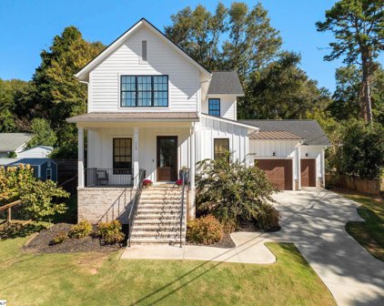 113 Brookview Circle, Greenville