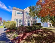 25336 Ripleys Field Dr, Chantilly image