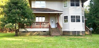 28 Sanders Road, Whitmire