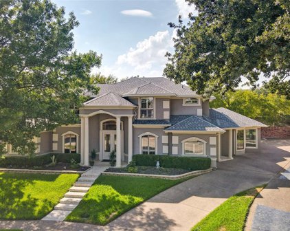 4804 Lakeshore  Court, Colleyville