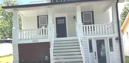 4222 29th St, Mount Rainier