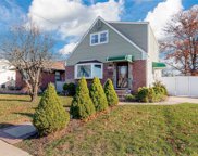 210 Costar Street, Westbury image