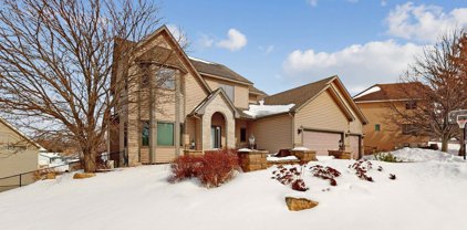 1172 Lakewood Drive S, Maplewood