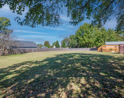 744 Walnut Ridge Dr, La Vergne