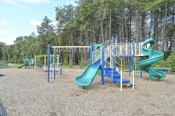 Tanyard Springs playground