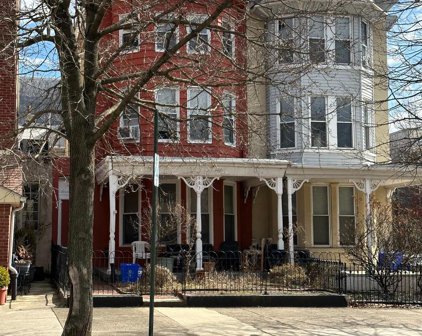 903 Corinthian Ave, Philadelphia