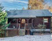 1735 Scenic Woods Way, Sevierville image