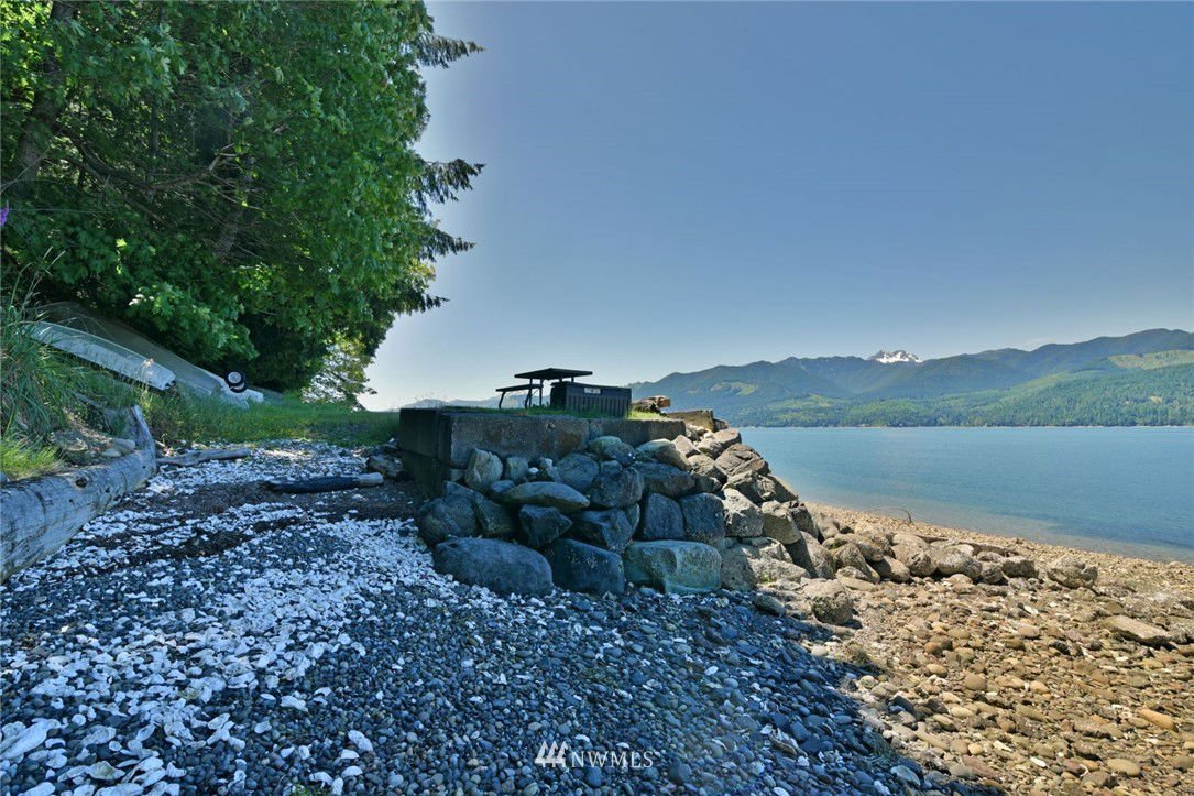 19796 NW Stavis Bay Road, Seabeck, 98380