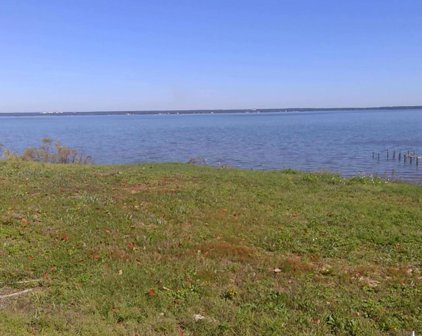 8556 Scenic Hwy, Pensacola