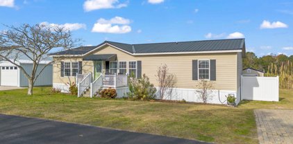 811 Waterway Dr., North Myrtle Beach