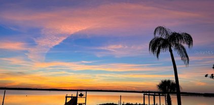 322 Shore Drive E, Oldsmar