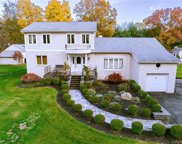 82 Lakeside Drive, New Windsor image