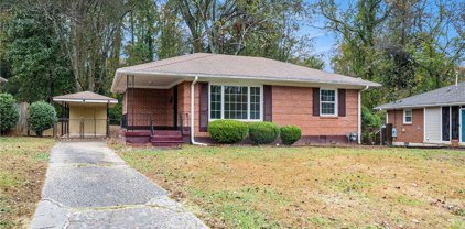 2495 Sylvan Terrace, East Point