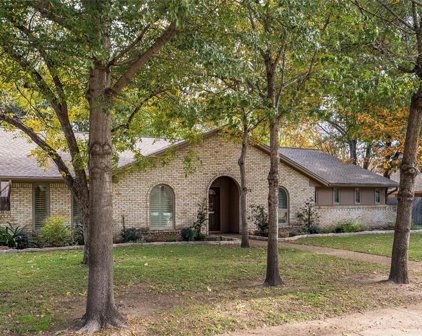 612 Tanglewood S Drive, Irving