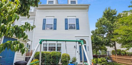 8620 Sycamore Glen Ln, Odenton