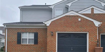 414 Belmont Circle, York County South