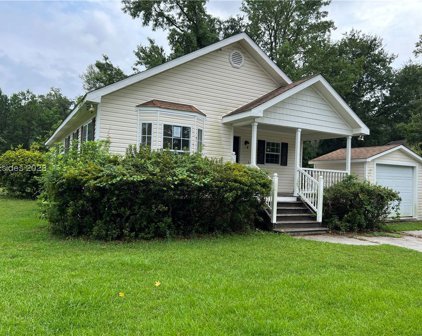 61 River Tree Circle, Bluffton