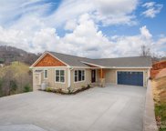 145 Aster Ridge  Drive, Waynesville image