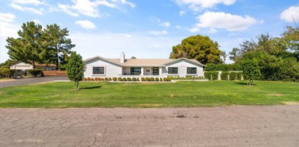 2216 E Willis Road, Gilbert