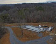 1113 Winding Dr, Sevierville image