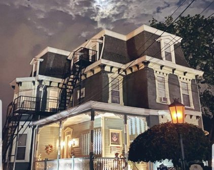 816 11th Ave, Prospect Park
