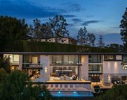 8927 St Ives Drive, Los Angeles image