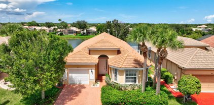 814 NW Rutherford Court, Port Saint Lucie
