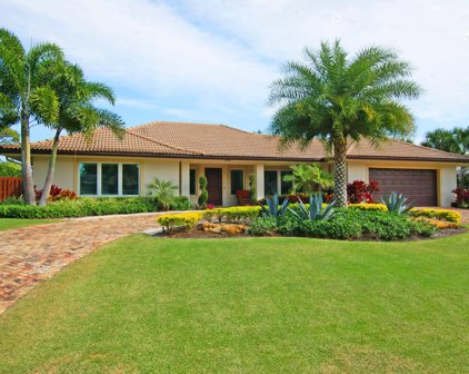 210 Golfview Drive, Tequesta