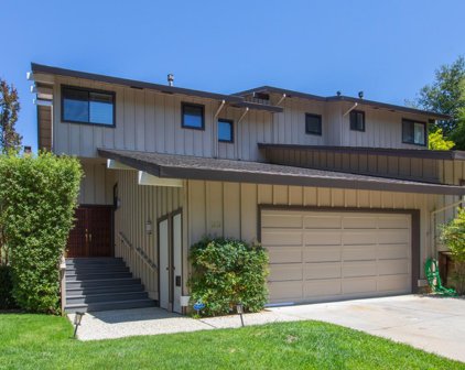 33 Biltmore LN, Menlo Park