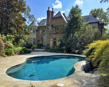 4263 Irma Court, Atlanta