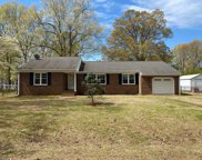 1594 Pine Tree Drive, Gloucester Point/Hayes image