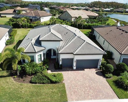 14370 Pine Hollow Dr, Estero