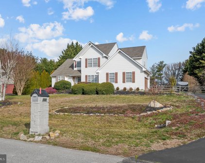 106 E Delaware Canal Ct, Middletown