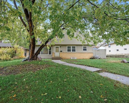 1555 Burns Avenue, Saint Paul