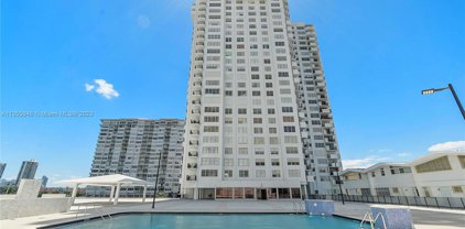 2750 Ne 183rd St Unit #PH06, Aventura