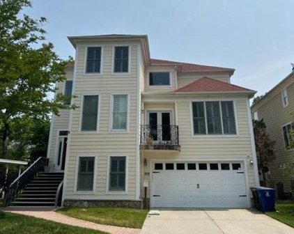 709 N Florida St, Arlington