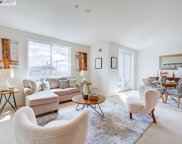 3090 Glascock St Unit #319, Oakland image