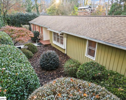 323 Chick Springs Road, Greenville