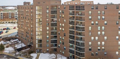 6615 Lake Shore Drive S Unit #110, Richfield