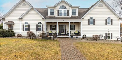 18 Blue Heron Avenue, Hampstead