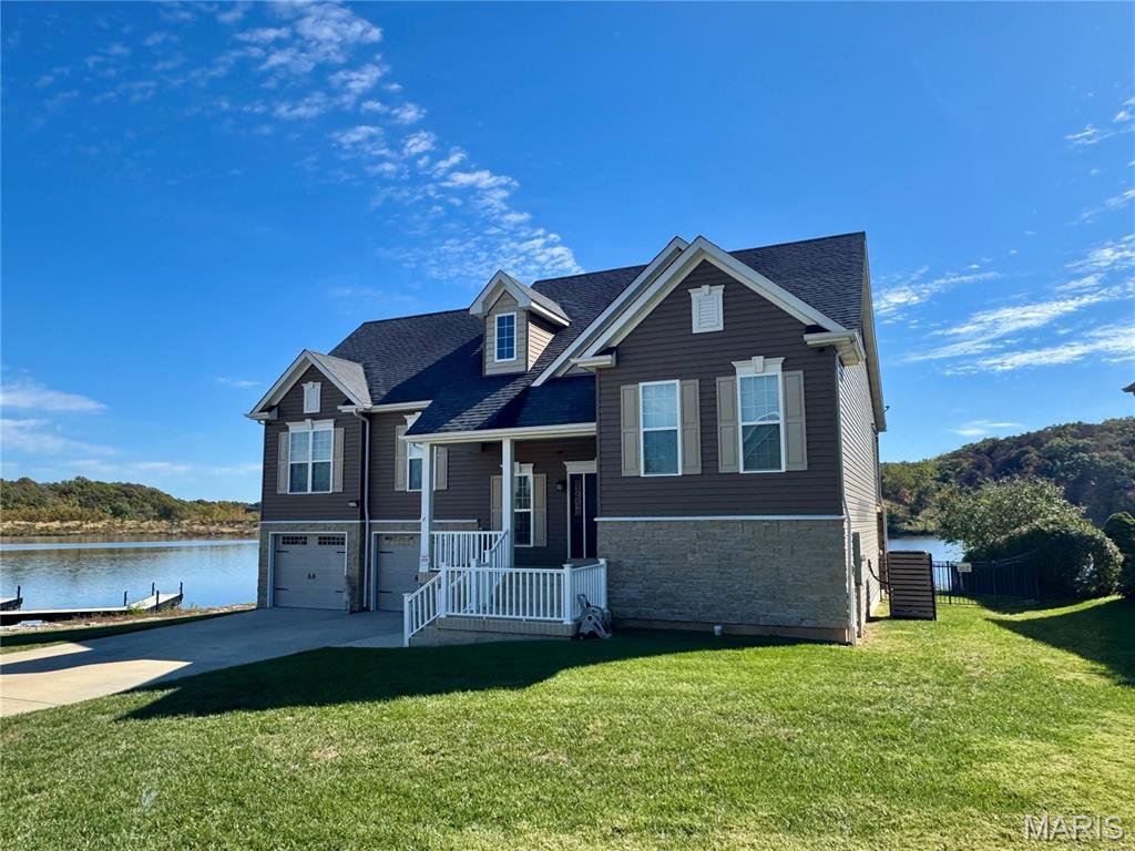 10202 Village Dr, Foristell, 63348